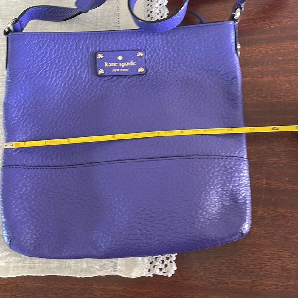 Kate Spade Crossbody - Picture 4 of 5